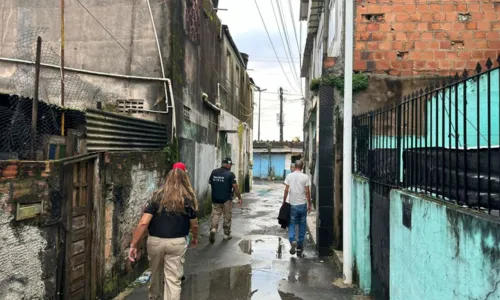 
				
					Homem é preso suspeito de pornografia infantojuvenil em Salvador
				
				