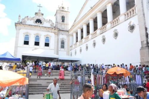 
				
					Homenagem a Santa Luzia: veja fotos da celebração em Salvador
				
				