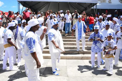 
				
					Homenagem a Santa Luzia: veja fotos da celebração em Salvador
				
				