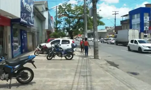 
				
					Idoso é baleado e morre em assalto no bairro de Caminho de Areia
				
				