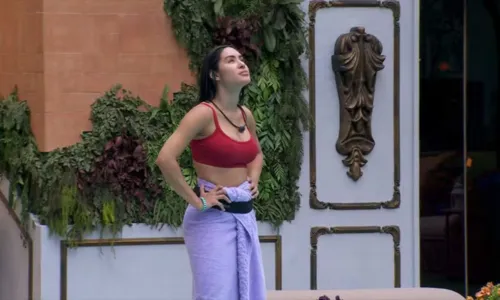 
				
					Isabelle reflete sobre Davi no 'BBB 24': 'Confio muito, gosto muito'
				
				