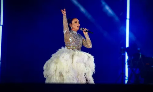 
				
					Ivete 3.0: veja galeria de fotos de show histórico no Maracanã
				
				