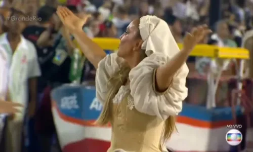 
				
					Ivete Sangalo relembra desfile e homenagem da Grande Rio no Carnaval
				
				