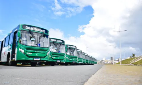 
				
					Salvador reforça linhas de ônibus para atender demanda metropolitana
				
				