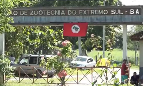 
				
					MST ocupa área de fazenda na BA; Governo Federal rebate movimento
				
				