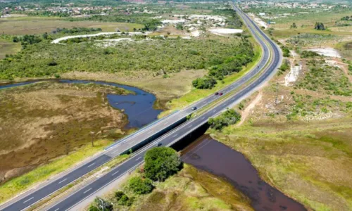 
				
					Mais de 118 mil veículos devem passar na Linha Verde no Corpus Christi
				
				