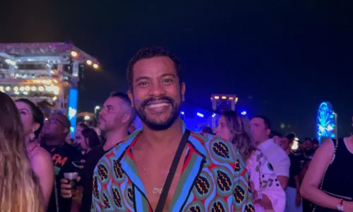 
				
					Marieta Severo, Leandro Lima e Casé: veja famosos no Festival de Verão
				
				