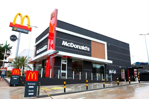 
				
					McDonald’s abre 86 vagas de emprego em cidades baianas; veja lista
				
				
