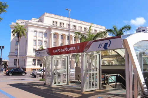 
				
					Metrô tem horário ampliado para jogo do Bahia e Itabuna
				
				