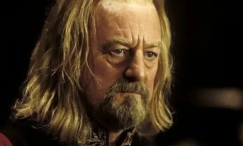 
				
					Morre Bernard Hill, ator de 'Titanic' e 'Senhor dos Anéis'
				
				