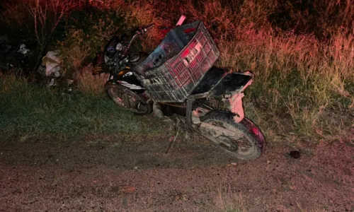 
				
					Motociclista fica ferido em acidente na BA-120, em Coité
				
				