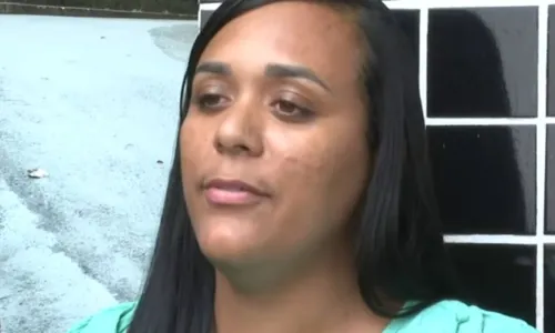 
				
					Mulher sofre golpe de ex-namorado em Salvador; prejuízo é de R$ 30 mil
				
				