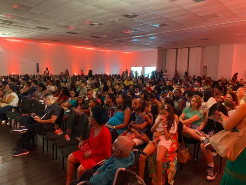 
				
					Na Bienal, Ricardo Ishmael fala sobre papel da tecnologia na educação
				
				