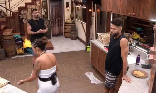 
				
					Nizam avalia briga com Davi no BBB 24: 'Me ofendeu, me humilhou'
				
				