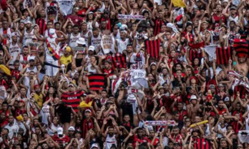 
				
					Nos 125 anos do Vitória, torcedores relembram o início desse amor
				
				