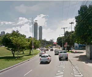 
				
					Novo retorno é aberto na Avenida Juracy Magalhães Júnior, em Salvador
				
				