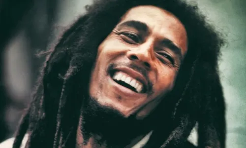 
				
					'One Love' de Bob Marley é a favorita do público com 33,3% de votos
				
				