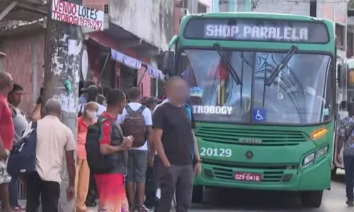 
				
					Ônibus de Salvador sairão com atraso das garagens na quinta-feira (25)
				
				