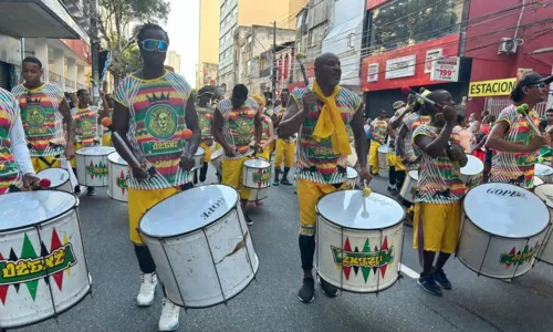 
				
					Palmares de novo? Veja como foi o 'Carnaval Azeviche' dos blocos afro
				
				