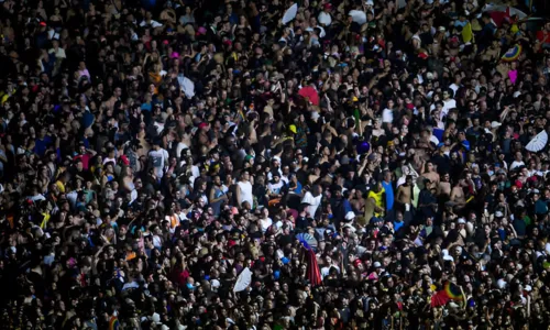 
				
					Praia de Copacabana fica lotada para show de Madonna
				
				