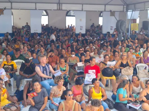 
				
					Professores da Rede Municipal rejeitam acordo e nova reunião é marcada
				
				