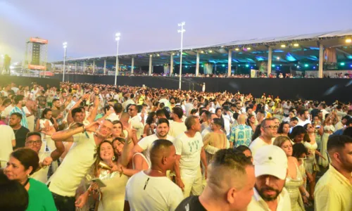 
				
					Quarto dia de Festival Virada teve contagem de Ivete e axé de Bell
				
				