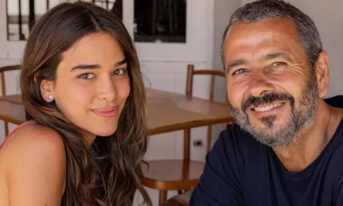 
				
					'Renascer': José Inocêncio humilha Mariana e esposa rebate afronta
				
				