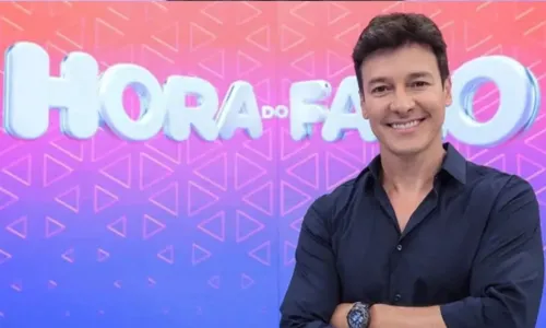 
				
					Rodrigo Faro avança em negociações com SBT e novo programa é definido
				
				