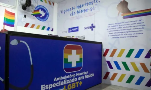 
				
					Salvador terá feira de saúde voltada ao público LGBT+ nesta quarta
				
				