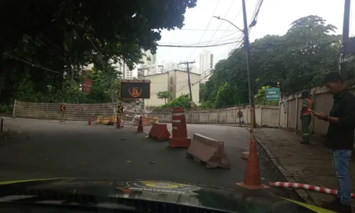 
				
					Serviço interdita rua na Pituba por 20 dias; veja opções de rota
				
				