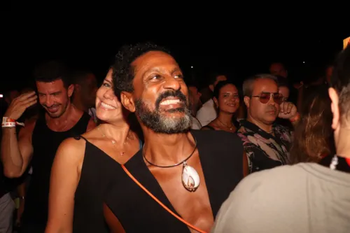 
				
					Silvero, Duda Santos e Taís Araújo: veja famosos no Festival de Verão
				
				