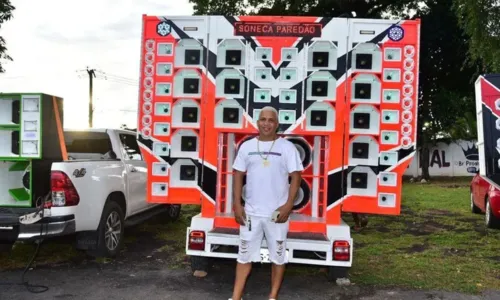 
				
					Sobrinho de influenciador é morto a tiros em Fazenda Coutos
				
				