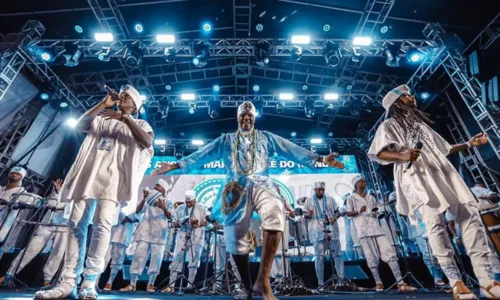 
				
					Timbalada agita multidão no último dia de Viva Verão em Salvador
				
				