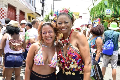 
				
					Tradicional Mudança do Garcia se prepara para desfile; veja fotos
				
				