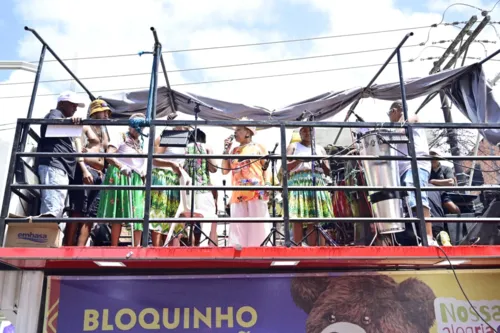 
				
					Tradicional Mudança do Garcia se prepara para desfile; veja fotos
				
				