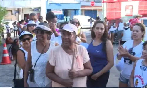 
				
					Tradicional café da manhã de Dona Niçu reúne fiéis em Itapuã
				
				