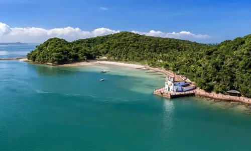 
				
					Travessia Salvador-Mar Grande tem bom movimento neste sábado (13)
				
				