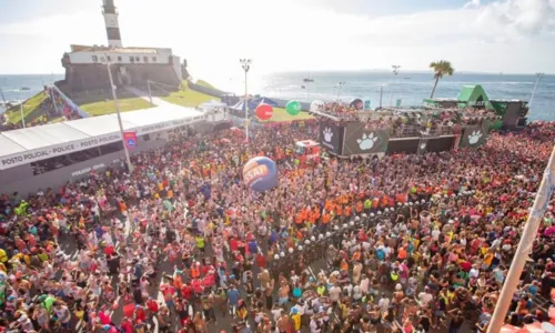 
				
					Trios do Carnaval de Salvador são convocados para vistorias
				
				