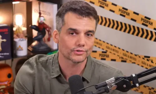 
				
					VÍDEO: Wagner Moura cai no samba com Selton Mello e Humberto Carrão
				
				