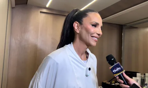 
				
					'Vai ser a maior que esse Brasil já viu', diz Ivete sobre nova turnê
				
				