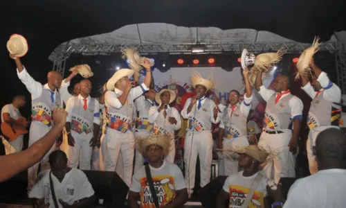 
				
					Vem aí o São João com forró, quadrilha e samba duro
				
				