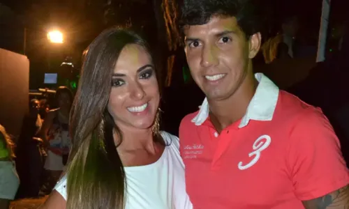 
				
					Victor Ramos relembra namoro polêmico com Nicole Bahls: 'Amarrado'
				
				