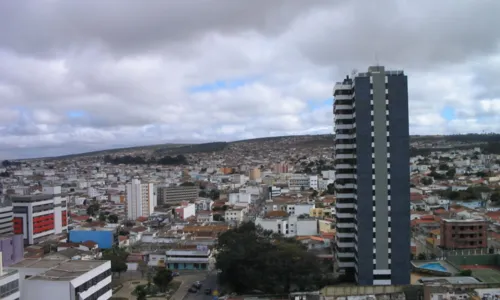 
				
					Vitória da Conquista tem madrugada mais fria do ano
				
				