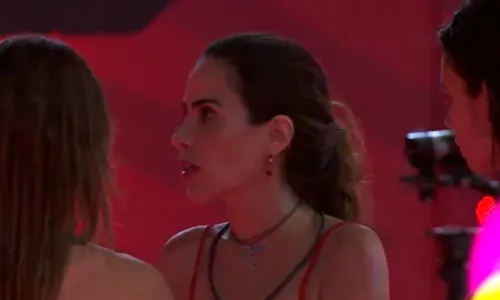 
				
					Wanessa criticou Davi no BBB antes de suposta agressão: 'Não merece'
				
				