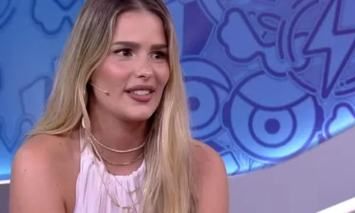 
				
					Yasmin fica chocada ao descobrir comentário de Davi sobre camarotes
				
				