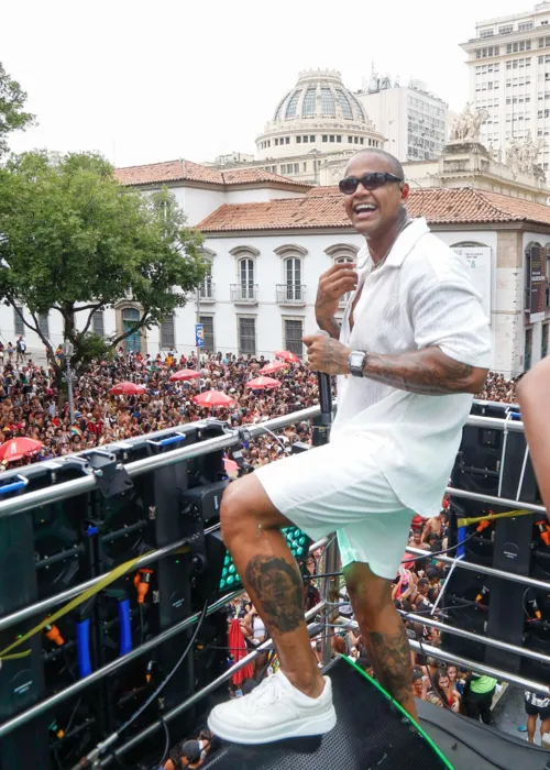 
				
					Veja fotos da passagem de Léo Santana no Carnaval do Rio de Janeiro
				
				