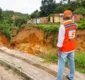 
                  Cratera provoca interdição de mais de 35 casas em Candeias, na Bahia