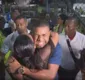 
                  Davi é recebido por multidão no aeroporto de Salvador; veja imagens