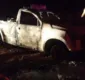 
                  Motorista sai ileso após ambulância bater com moto e pegar fogo