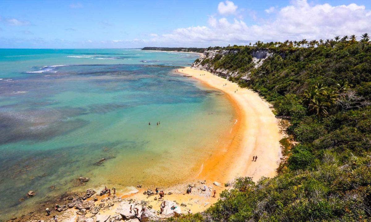 Veja lugares da Bahia onde curtir um Ano Novo sossegado